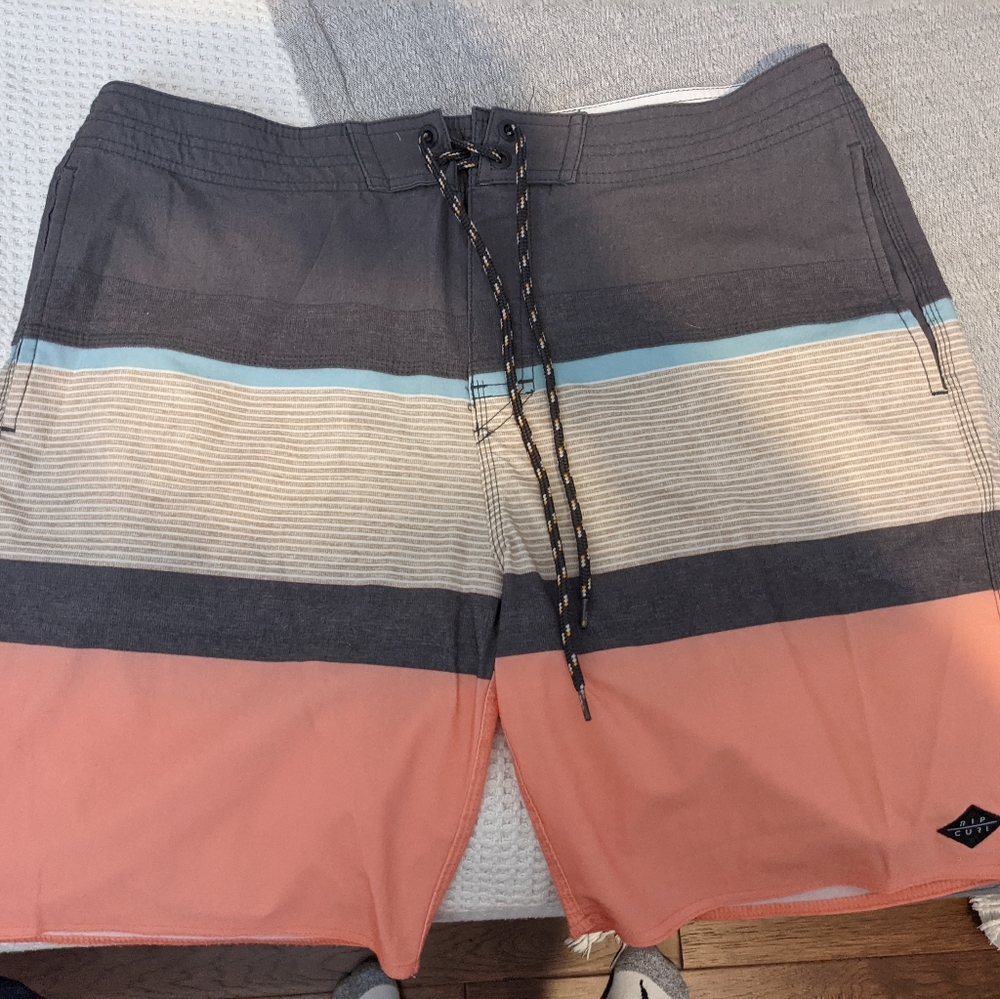 Ripcurl Bathing Suit like new Size 34